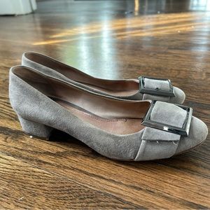 Louise et cie low grey suede heel